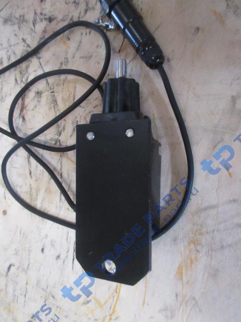 Реальная фотография выключатель концевой pat качество о