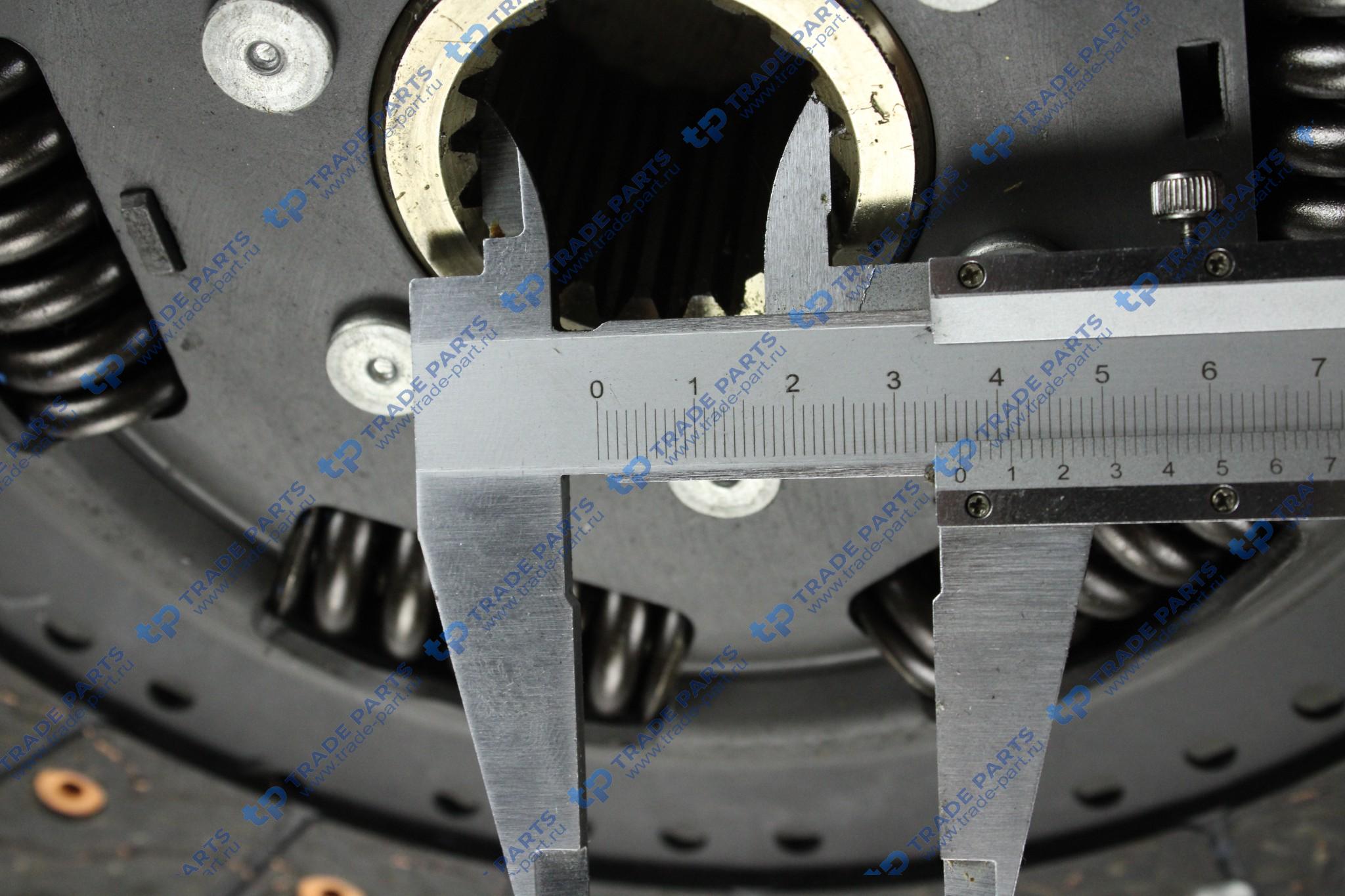 Реальная фотография диск сцепления mb om906la 230 hp. g131 395 mm.