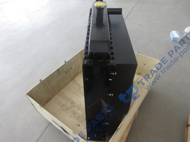 Реальная фотография радиатор водомасляный 700*805*110 d=60 (нижн.) d=45 (верх.) с диффузором