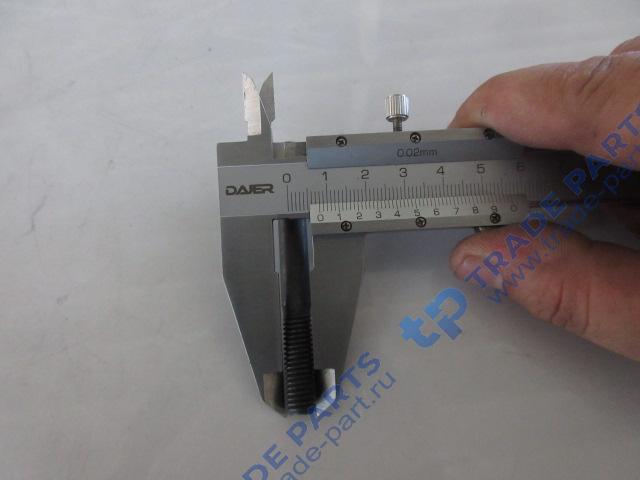 Реальная фотография болт крепления кронштейна маслоохладителя m8*1.25*65 качество о