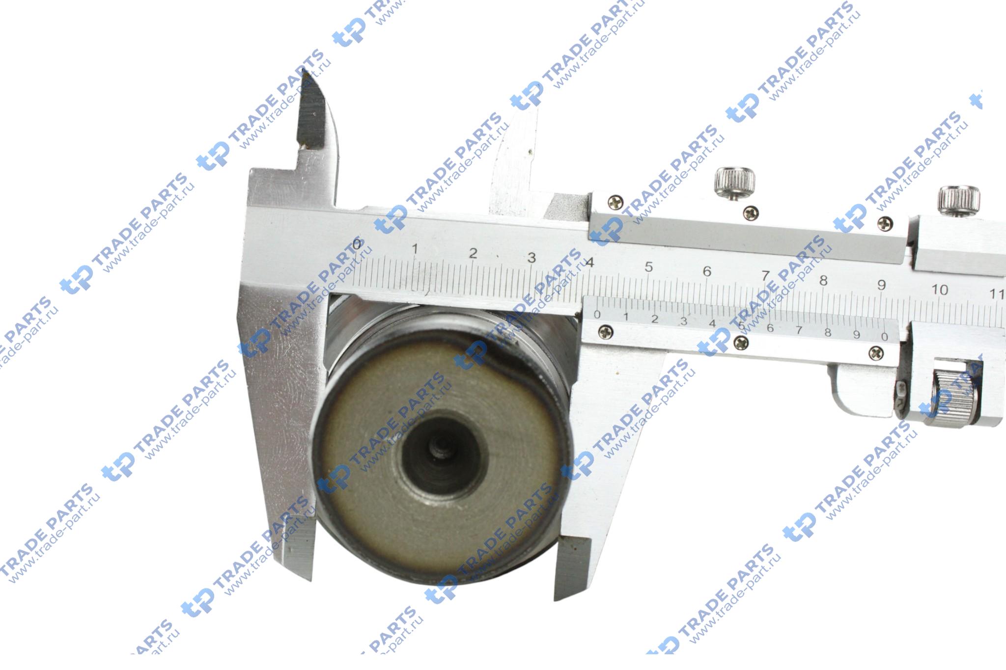 Реальная фотография вал распределительный 6сt