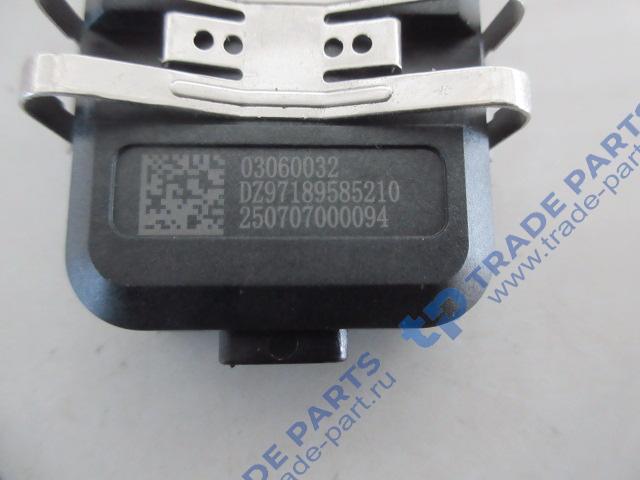 Реальная фотография датчик дождя и света shacman x6000 качество о