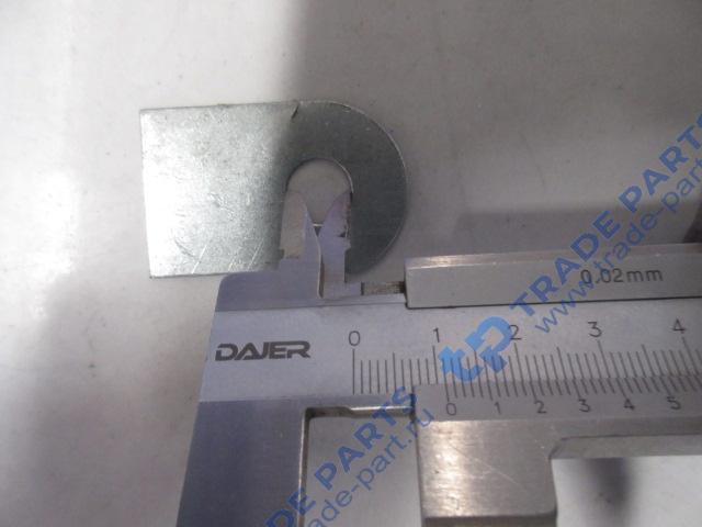 Реальная фотография пластина стопорная тормозных передних стопорная faw j5,j6