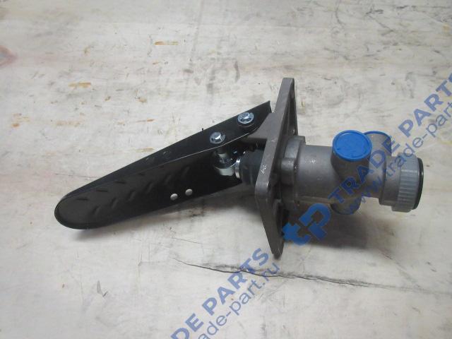 Реальная фотография клапан тормозной в сборе с педалью под 3 выхода foton fl936f качество о/9f850-36a020000a0