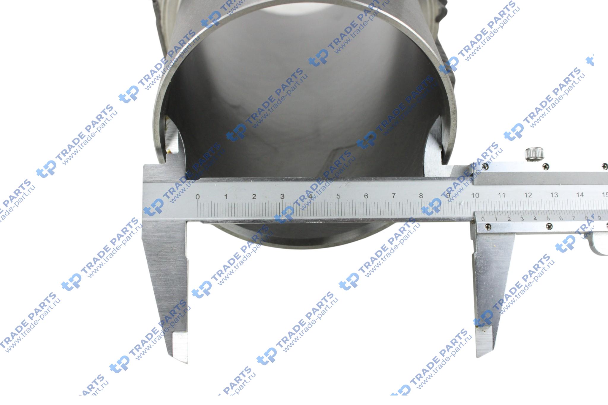 Реальная фотография гильза цилиндра r4/6 d102 h+f=137.3 deutz b/fl 913 /t