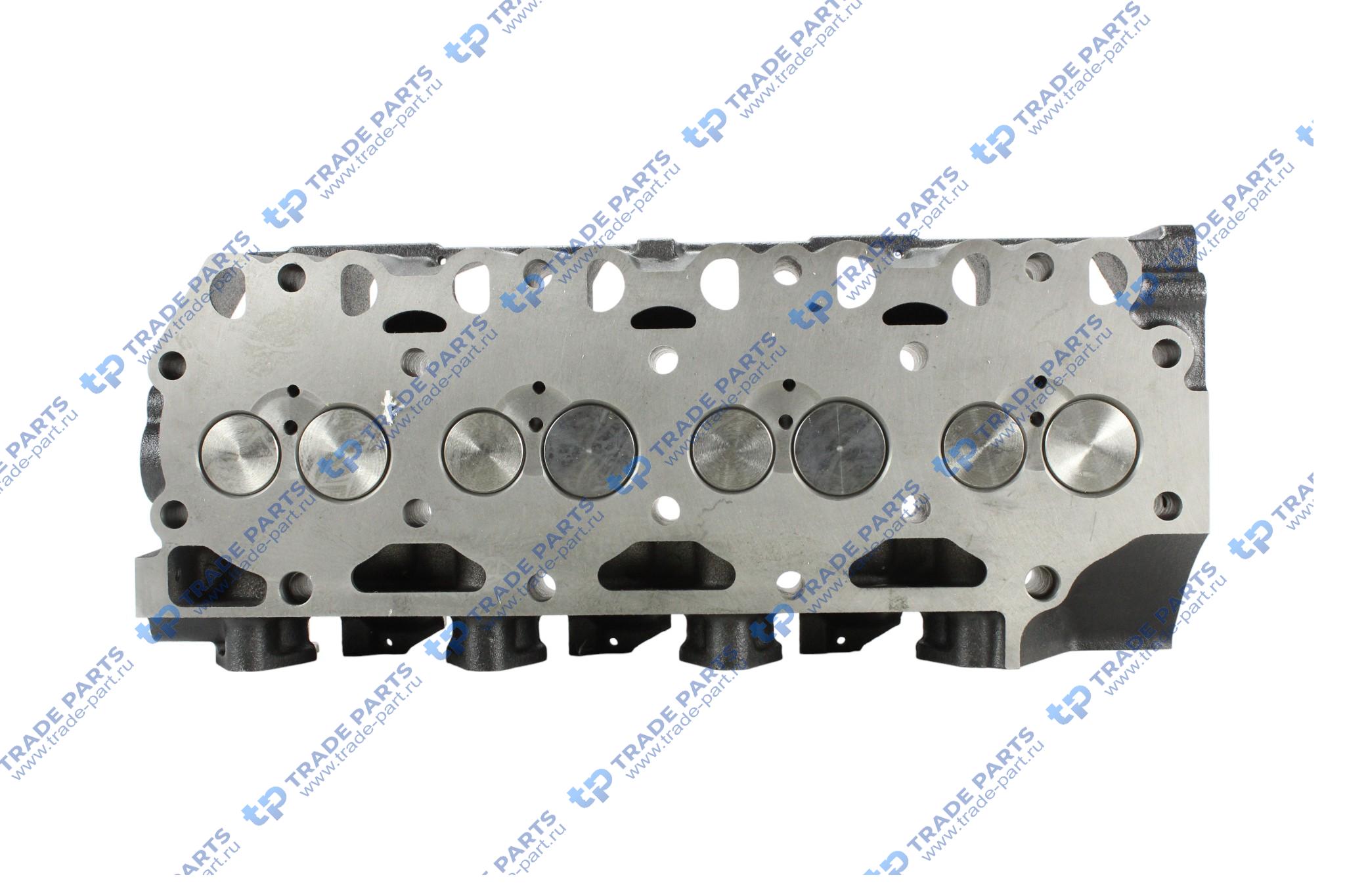 Реальная фотография головка блока цилиндров с клапанами deutz