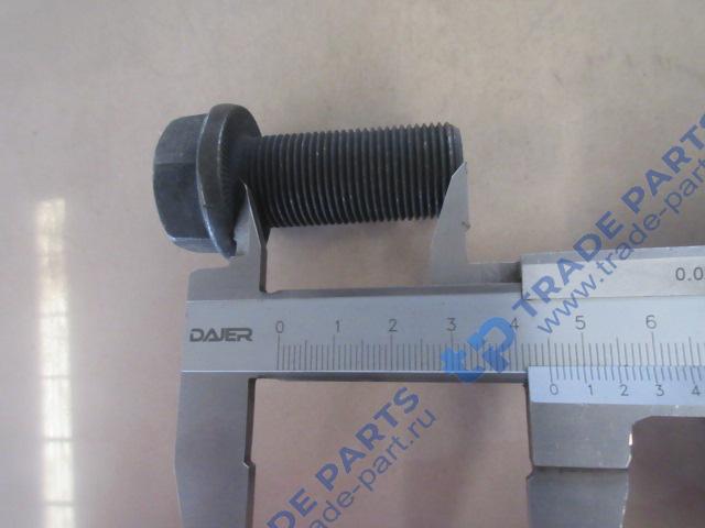 Реальная фотография болт м20х1,5х45 с фланцем sitrak качество о