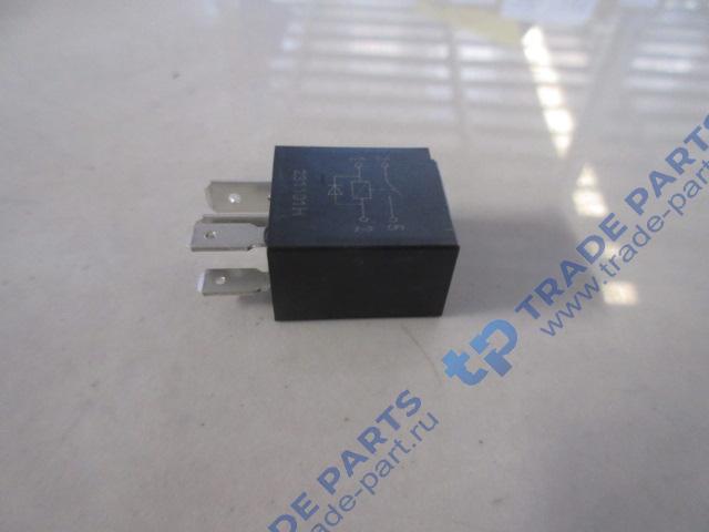 Реальная фотография реле освещения (20а) sitrak c7h max
