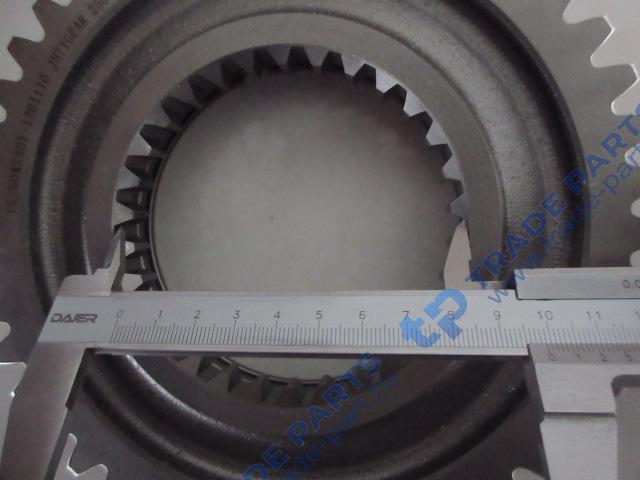 Реальная фотография шестерня задней передачи вторичного вала кпп fuller
