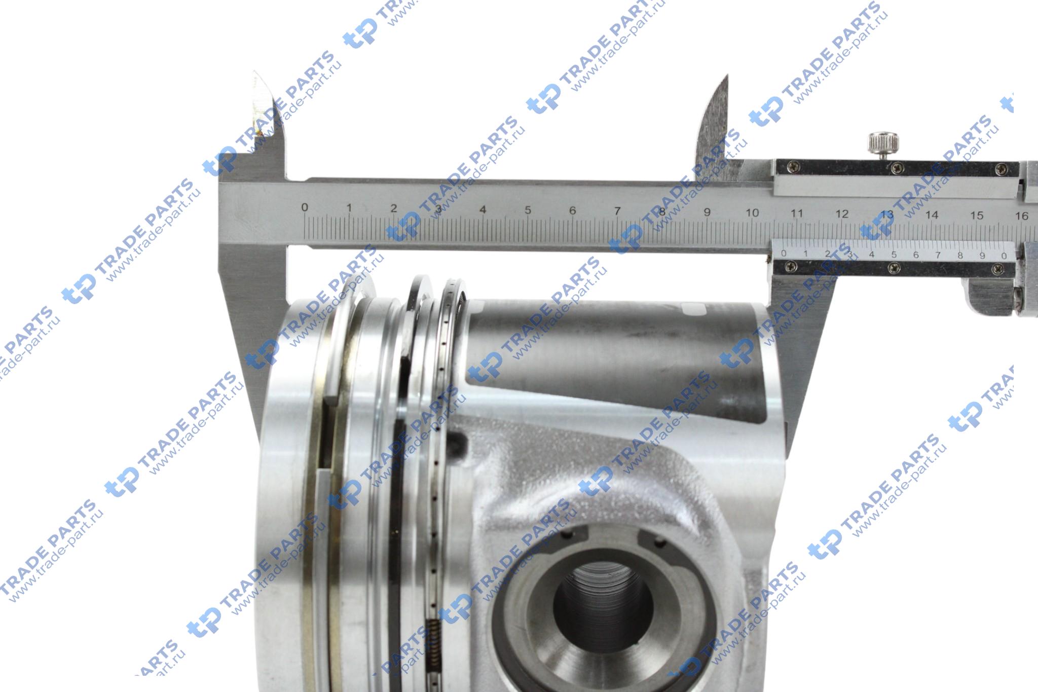 Реальная фотография поршнекомплект с гильзой deutz