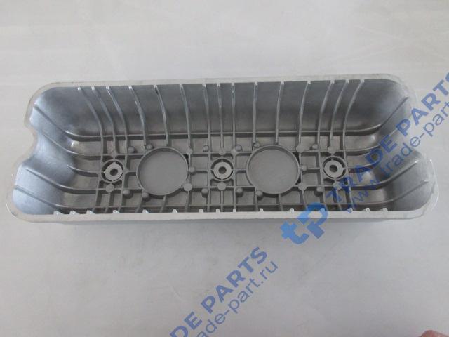 Реальная фотография крышка клапанов 338-1003021 yc6b125 338-1003206а