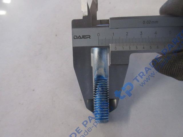 Реальная фотография болт m12x60-8.8 шестигранный фланцевый sitrak mc11/mc13 качество о