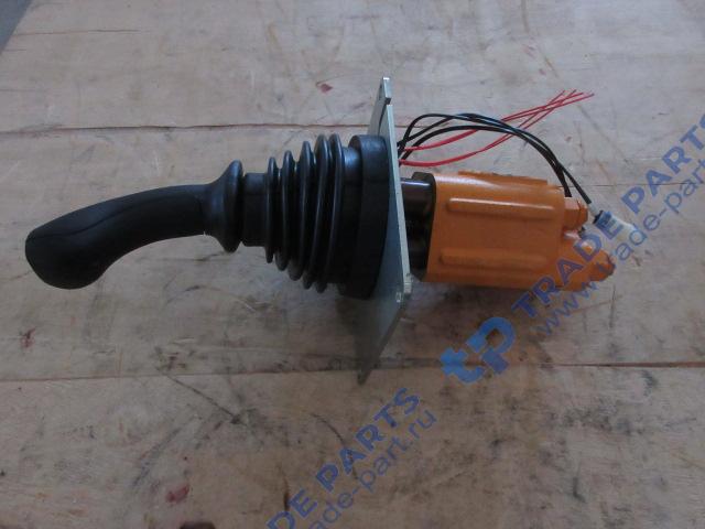 Реальная фотография клапан пилотный (джойстик) sdlg