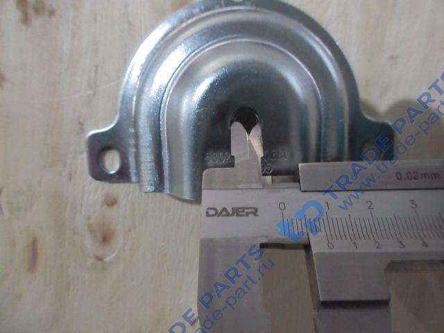 Реальная фотография кронштейн защелки капота faw j6