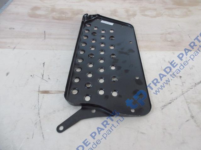 Реальная фотография подножка f2000 правая (ступень нижняя)