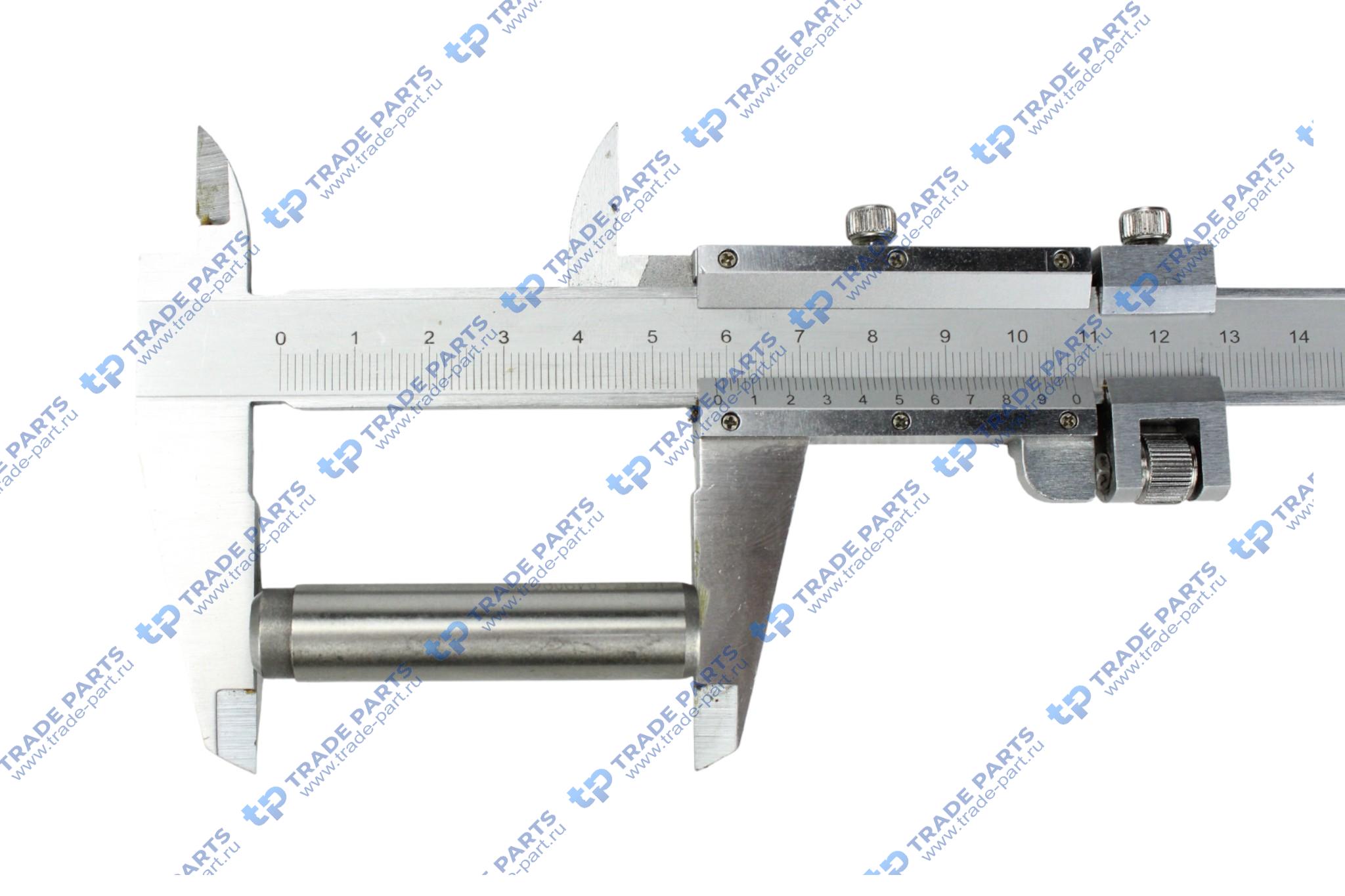 Реальная фотография направляющая втулка, клапан 13.04 x 8 x 58.3 renault, volvo, deutz