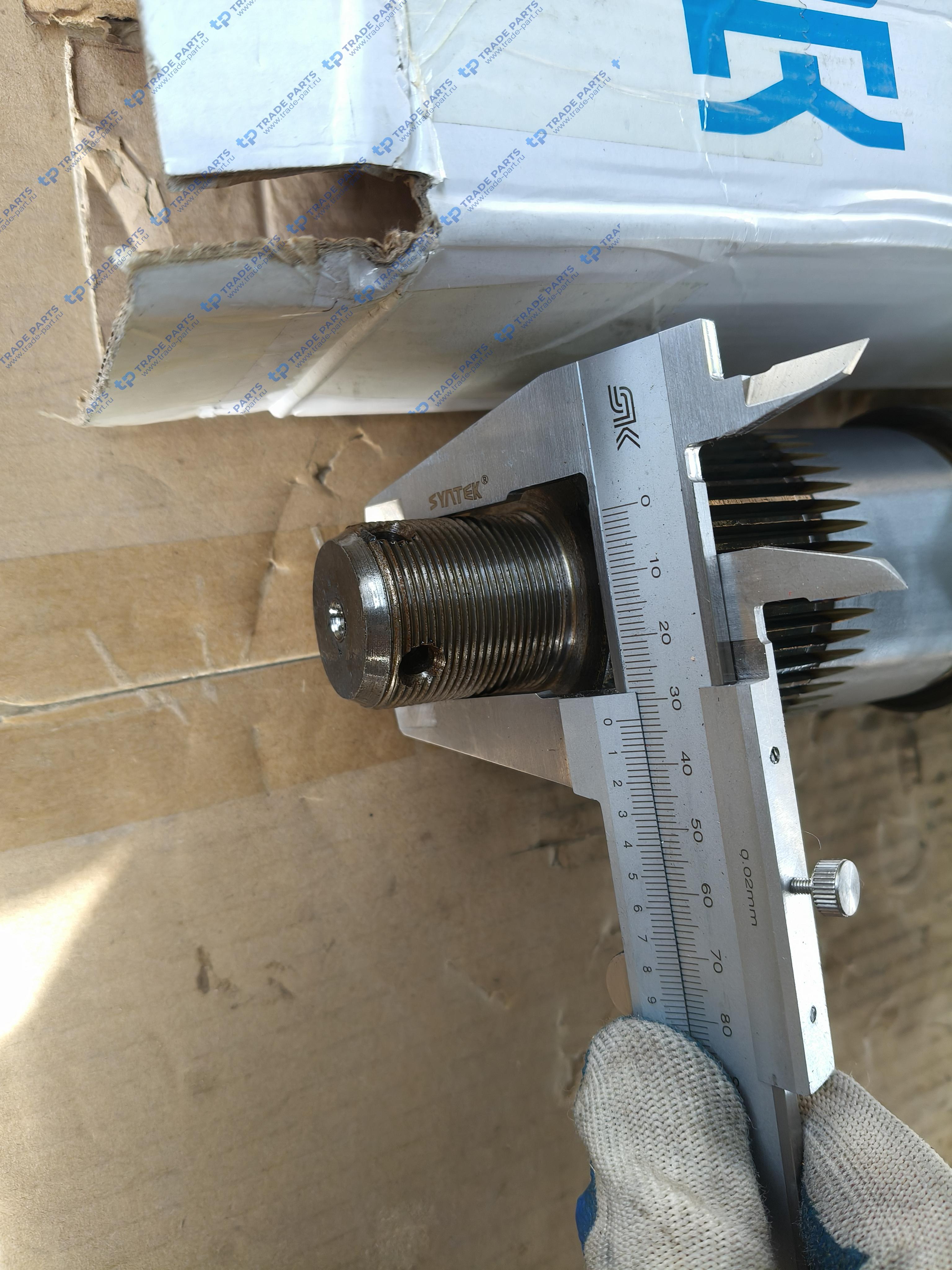 Реальная фотография вал проходной l=710 z=46