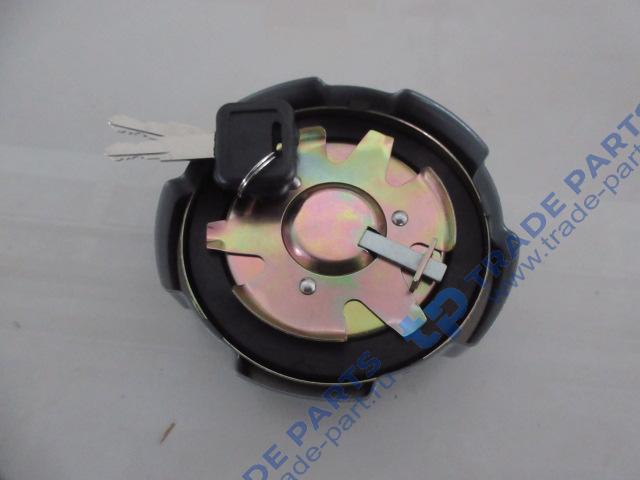 Реальная фотография крышка топливного бака howo t5g