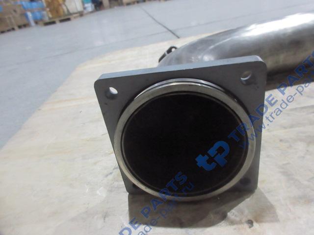 Реальная фотография задняя часть впускной трубы к глушителю faw j6