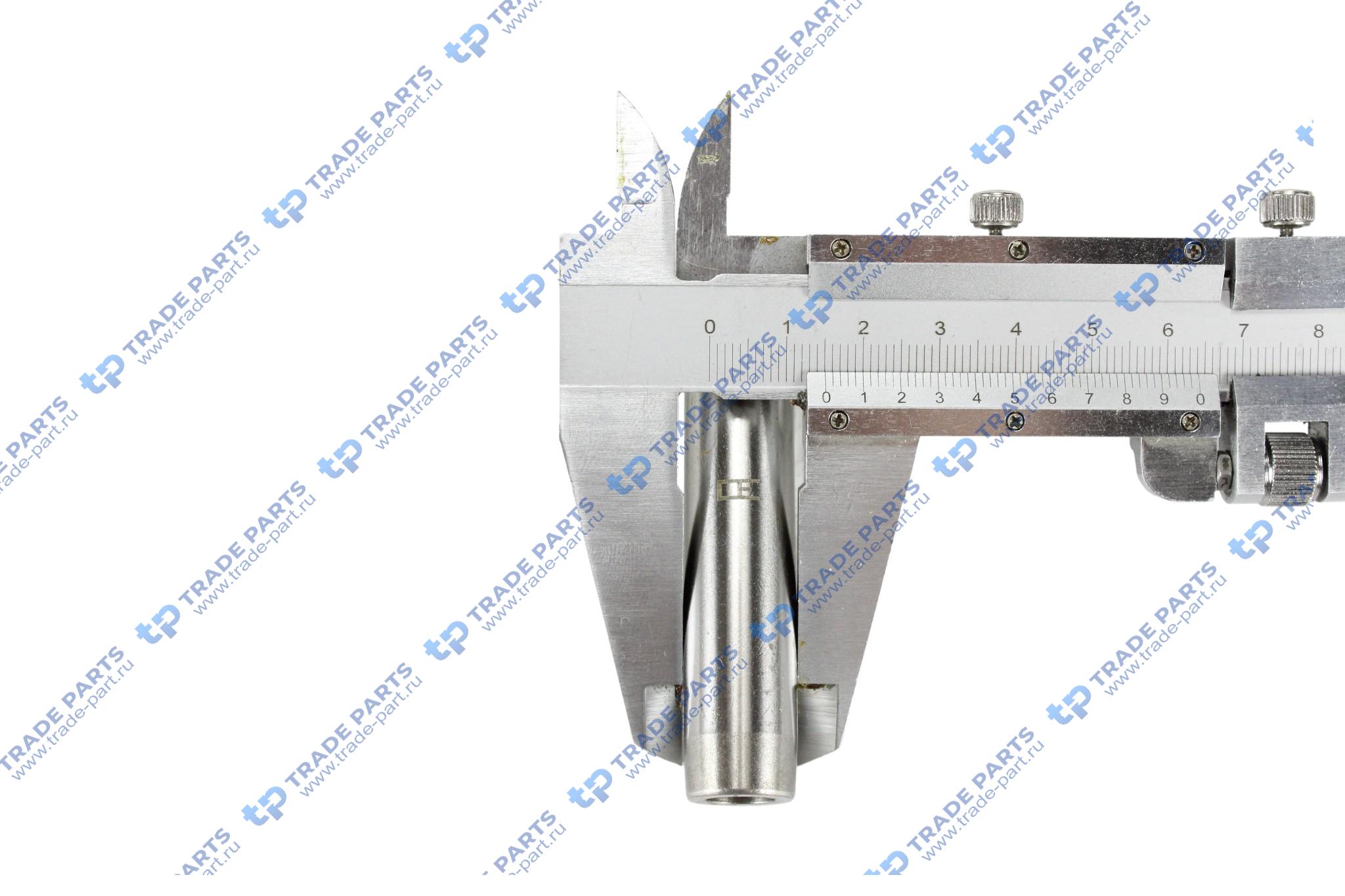 Реальная фотография направляющая впускного клапана 15x9x72мм; mb om314/352/364/366; (x4/x6)