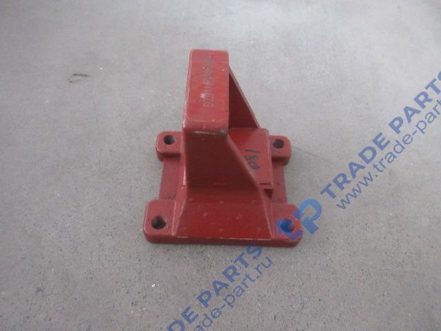 Кронштейн задней рессоры F3000 передний левый (задний правый)