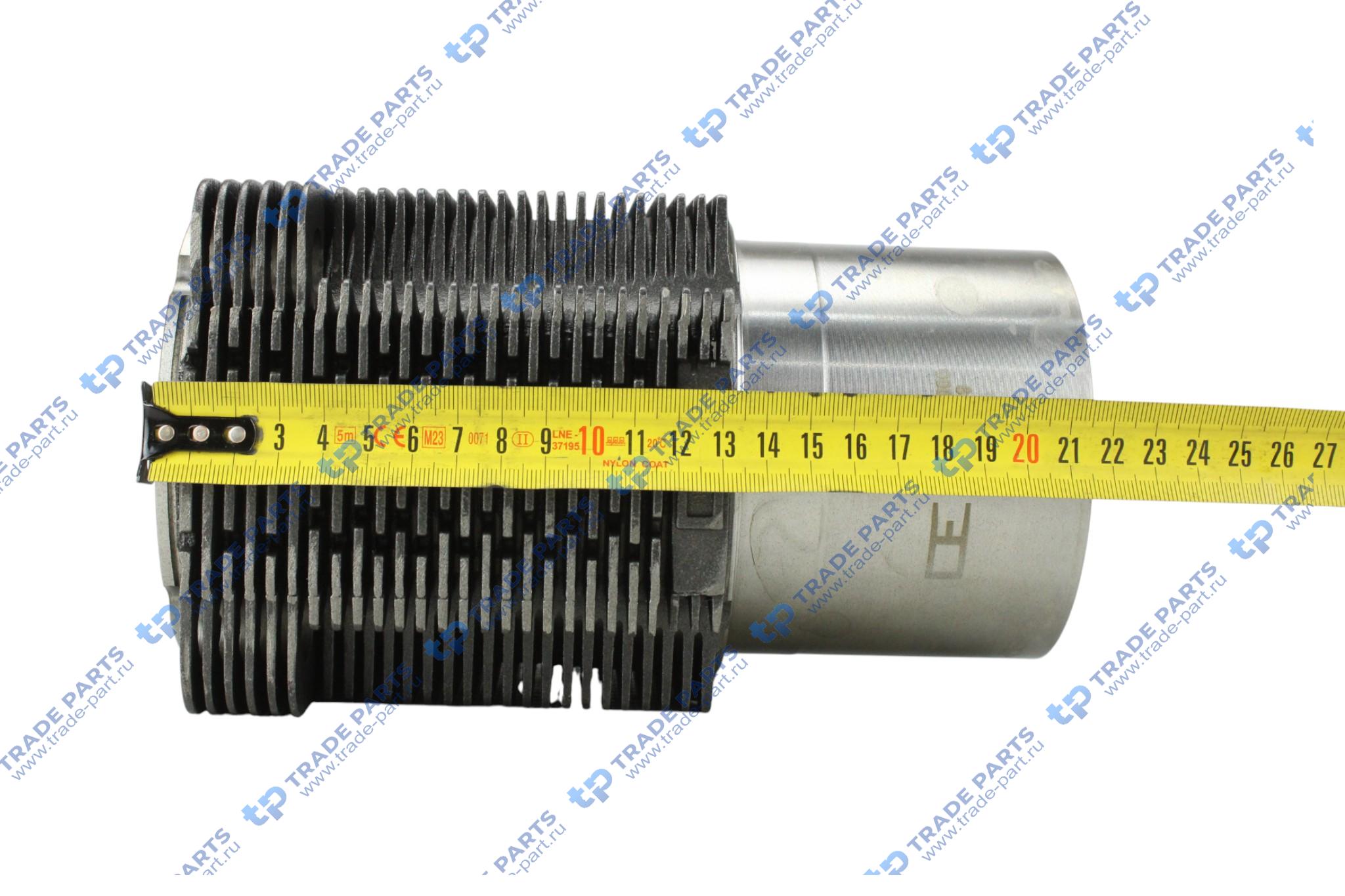 Реальная фотография поршнекомплект с гильзой deutz