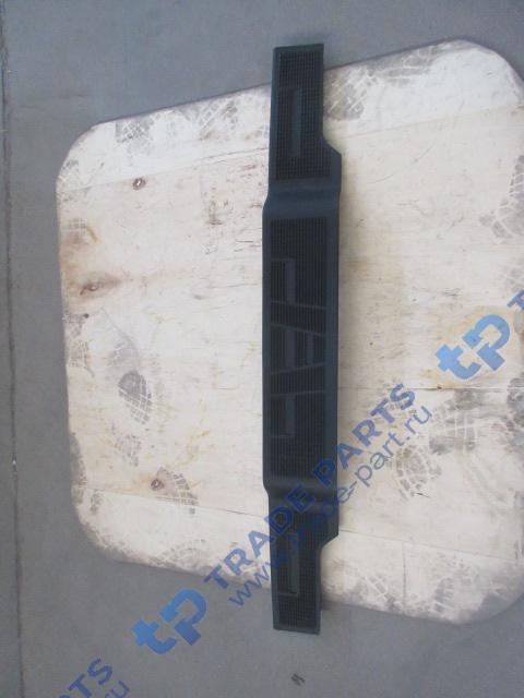 Реальная фотография ступень бампера (нижняя) j7 первая