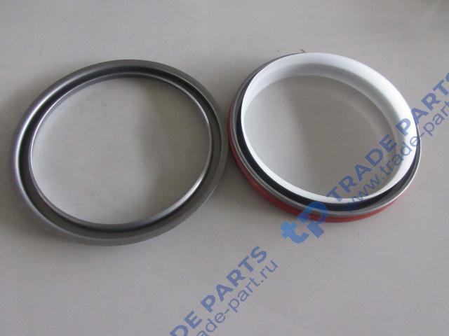 Реальная фотография сальник коленвала задний  3925529,3904323