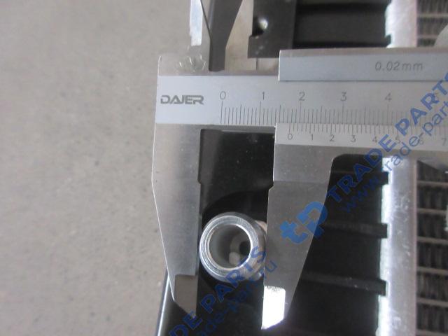 Реальная фотография радиатор системы охлаждения sitrak c7h max wg9x25530011