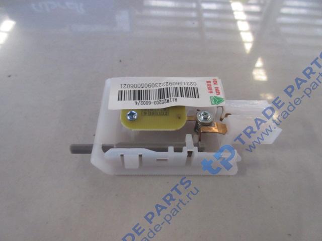 Реальная фотография лампа освещения бардачка howo t5g, sitrak c7h качество о