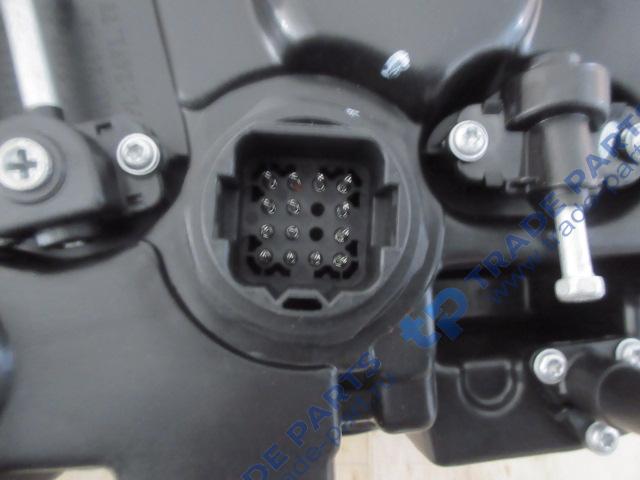 Реальная фотография фара передняя левая x3000/x5000 тягач