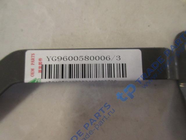 Реальная фотография кронштейн правого разъема howo t5g, sitrak c7h