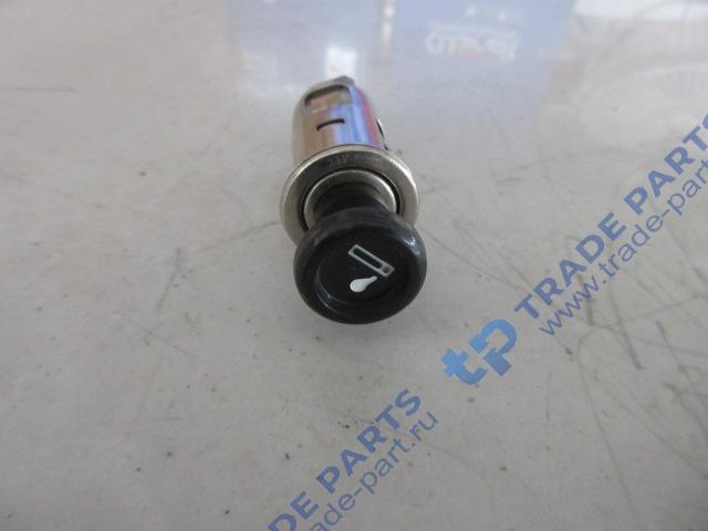 Реальная фотография прикуриватель howo t5g / sitrak c7h