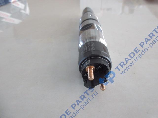 Реальная фотография форсунка топливная евро-4-5 faw j6 0445120277/ 0445120397