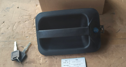 Реальная фотография ручка правой двери наружняя в сборе faw j6 e5