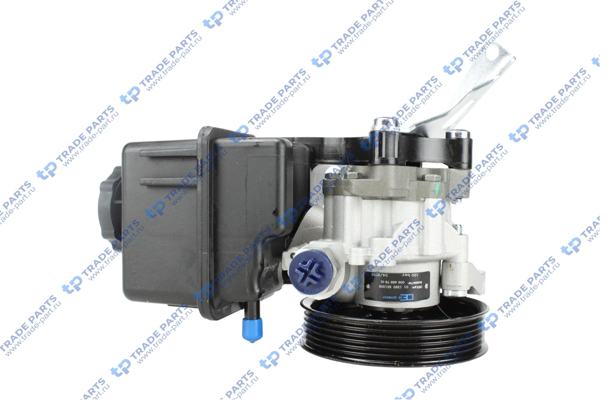 Реальная фотография насос гура мерседес спринтер двигатель ом651 комплект с баком и кронштейном