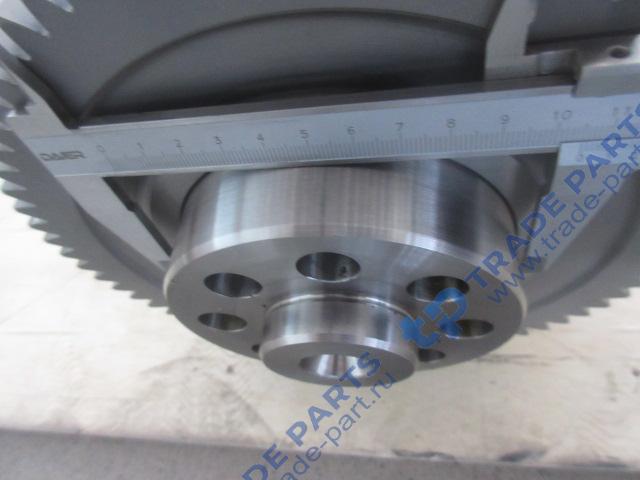 Реальная фотография коленвал ca6dm2 faw j6 1005014-81db (100501481db)