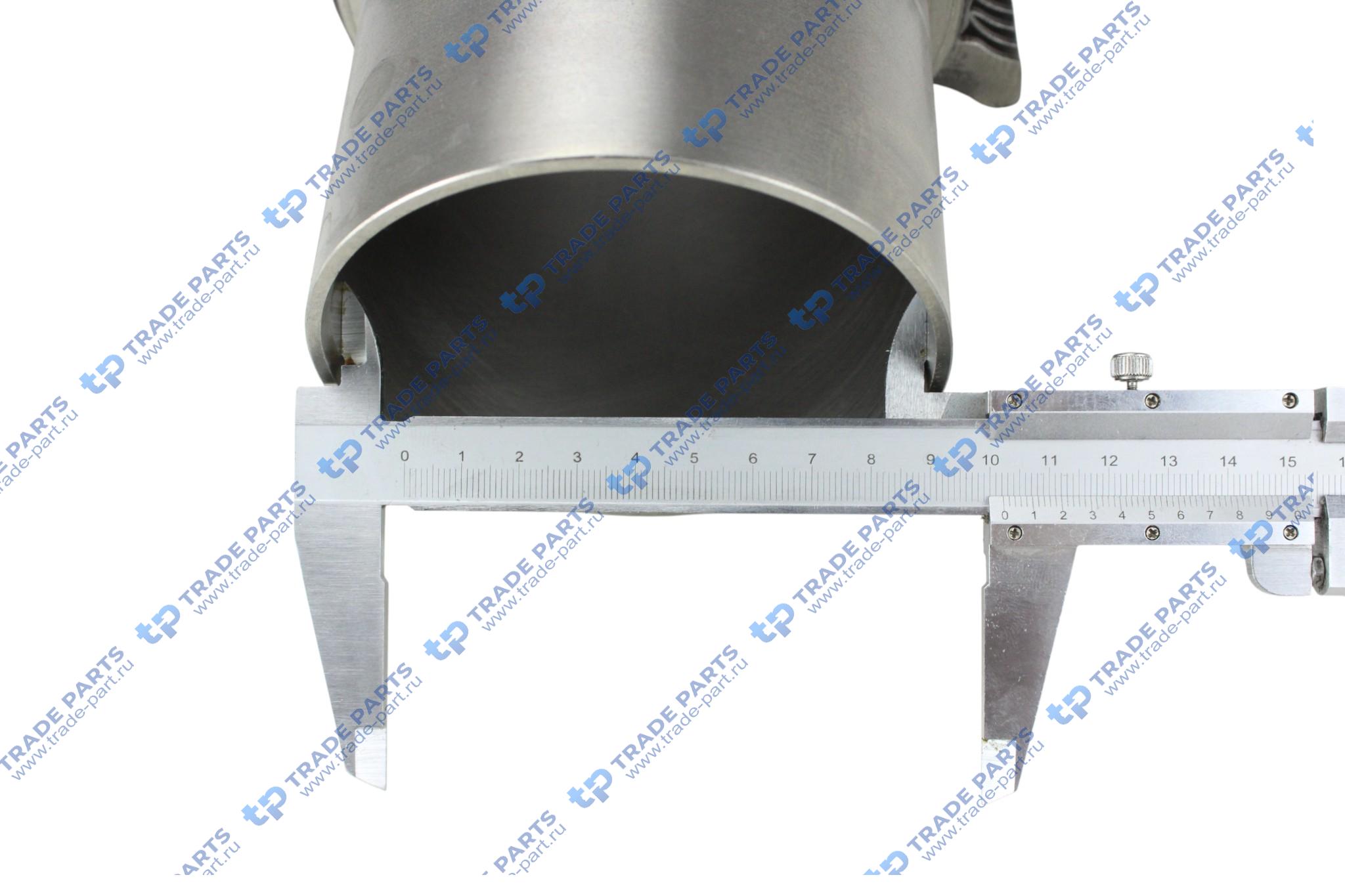 Реальная фотография поршнекомплект с гильзой deutz