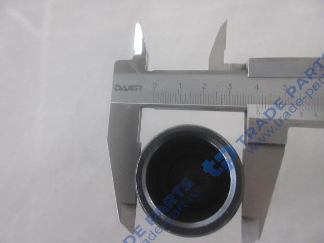 Реальная фотография втулка передней рессоры shacman x6000