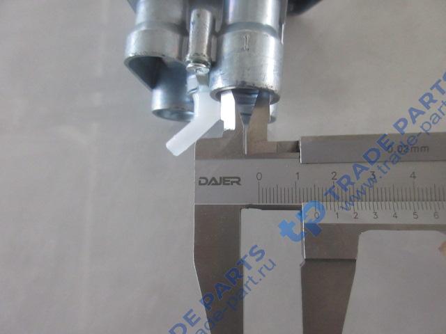 Реальная фотография кран ручного тормоза (3 выхода) j6