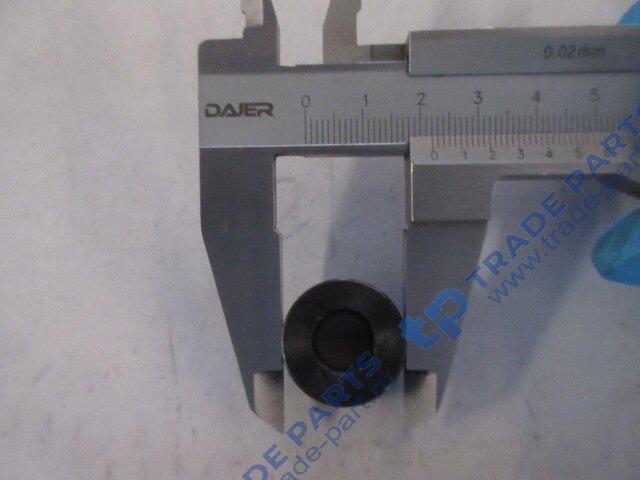 Реальная фотография втулка болта выпускного коллектора sitrak mc11/mc13