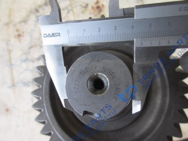 Реальная фотография промежуточный вал в сборе (правый, двойной масляный насос) качество о