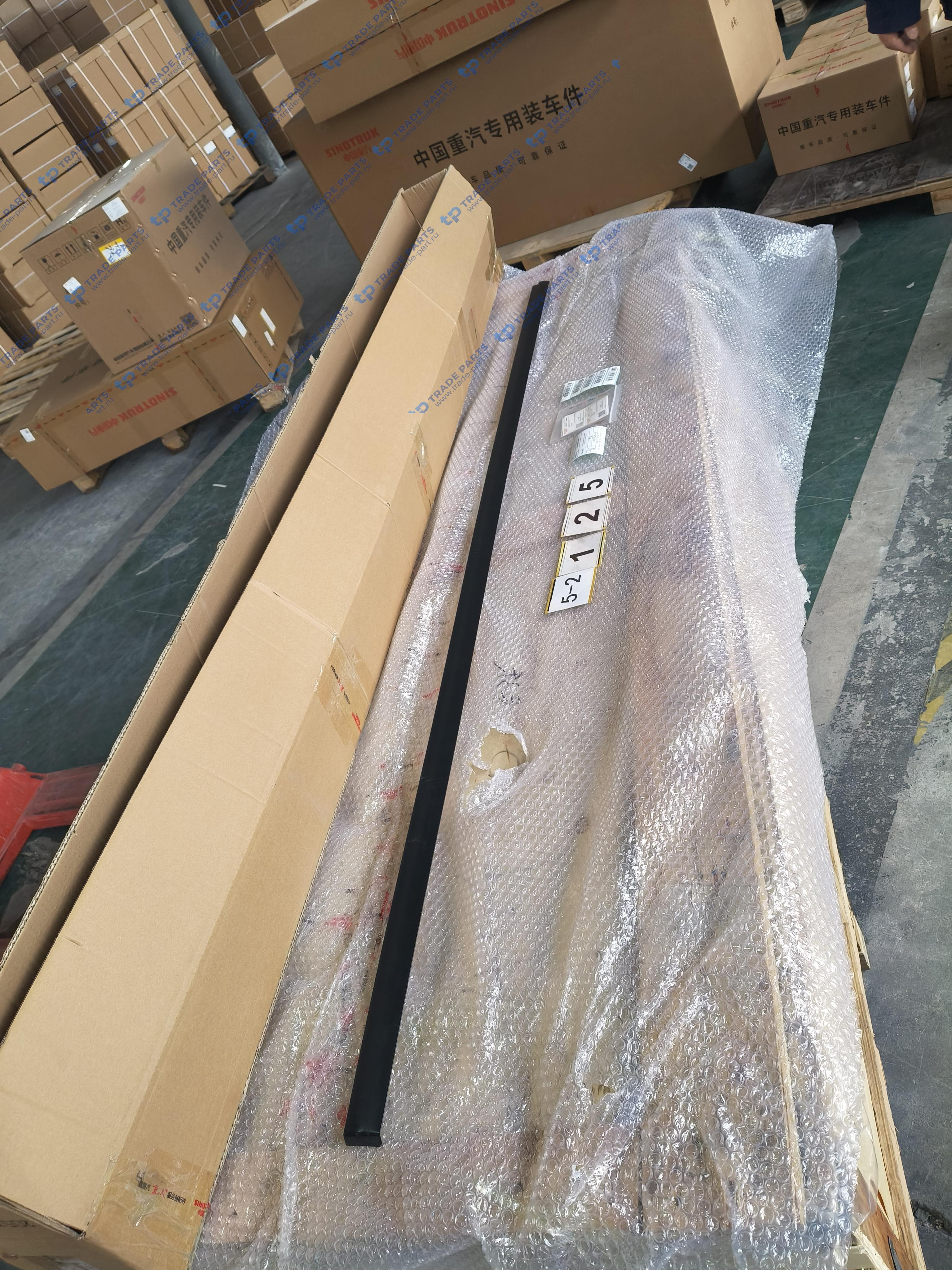 Реальная фотография желобок водосточный левый sitrak c7h качество о