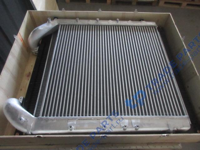 Реальная фотография радиатор sitrak c7h max охлаждения двигателя (с интеркулером)