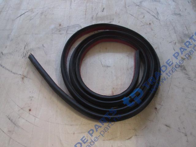 Уплотнитель двери длинный SITRAK C7H