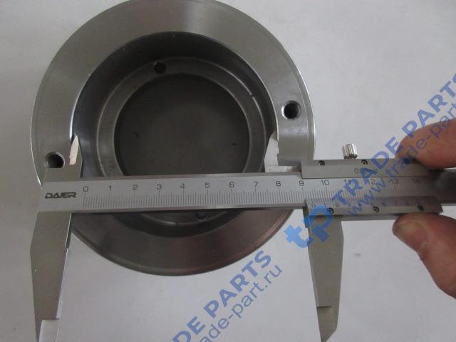 Реальная фотография седло сальника выходного вала кпп zl40/50