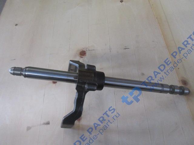 Реальная фотография вал с вилкой переключения передач акпп zf 12tx2620td
