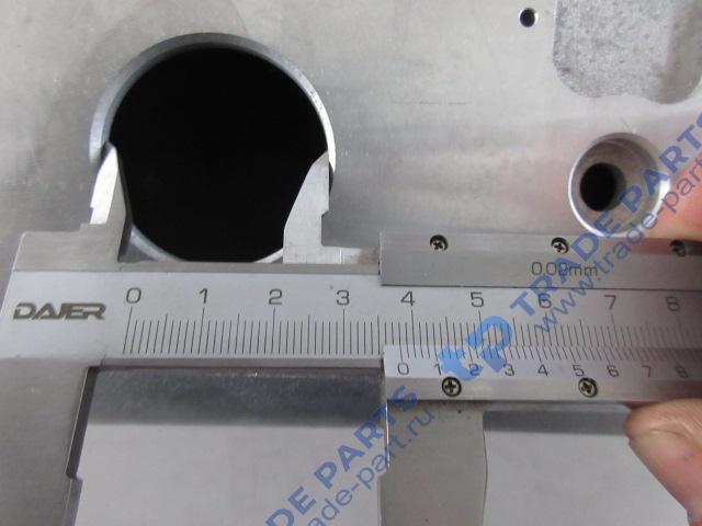 Реальная фотография крышка клапанная с сапуном 338-1003021a/630-1003021/630-1003051a