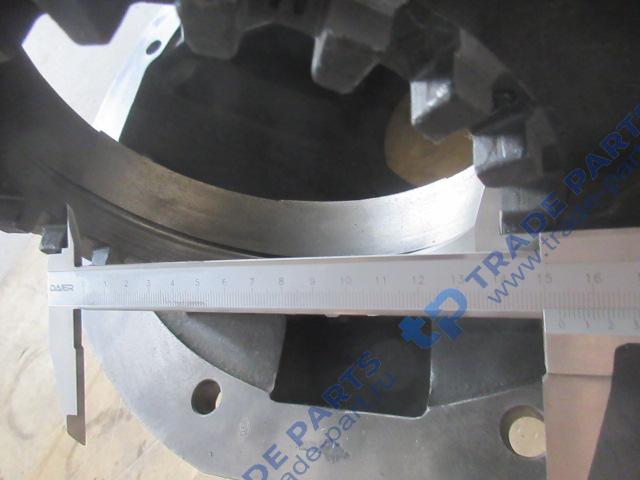 Реальная фотография корпус редуктора заднего моста с бугелями howo t5g / sitrak c7h качество о