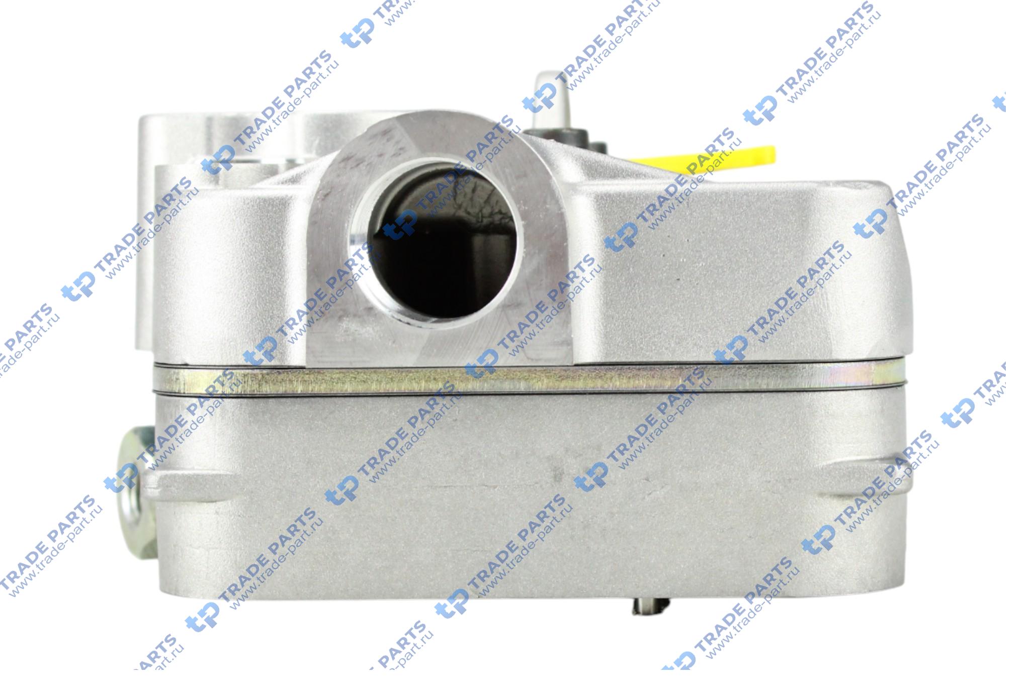 Реальная фотография гбц компрессора volvo fh12/16 + клапаны + болты